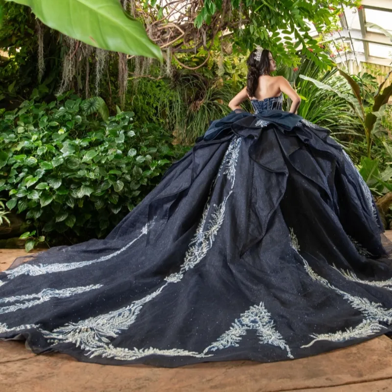 Black Glitter Quinceanera Dresses Off Shoulder Ball Gown Sweet 16 Dress Sequin Applique Lace Beading Crystal Bow Tull Party Birthday Vestidos 15 anos