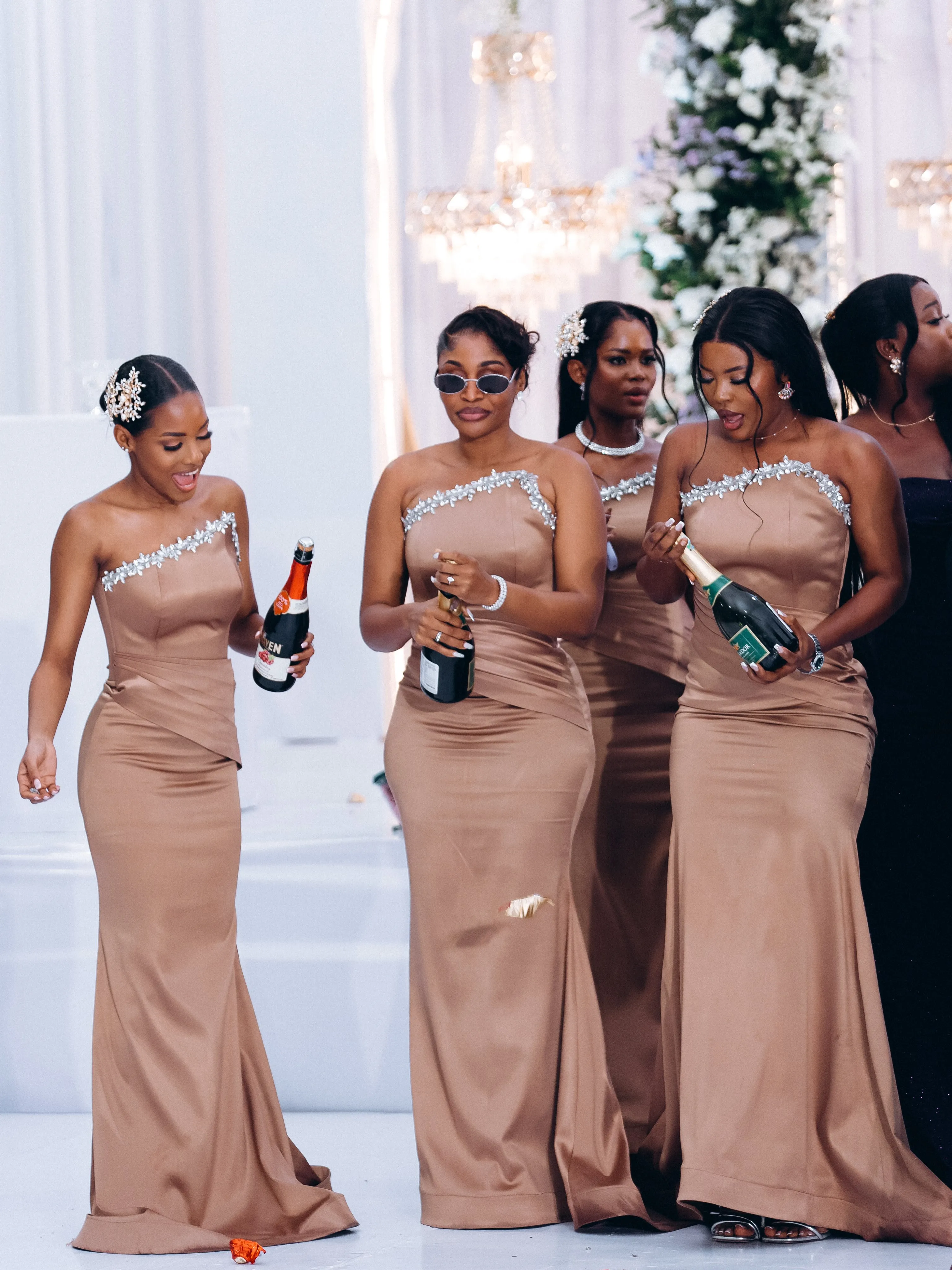 champagne bridesmaid dresses under 100 2026 Mermaid Strapless Crystals Satin Elegant Evening Prom Second Birthday Dinner Party Formal Guest Gowns Dress ZJ0355 champagne bridesmaids