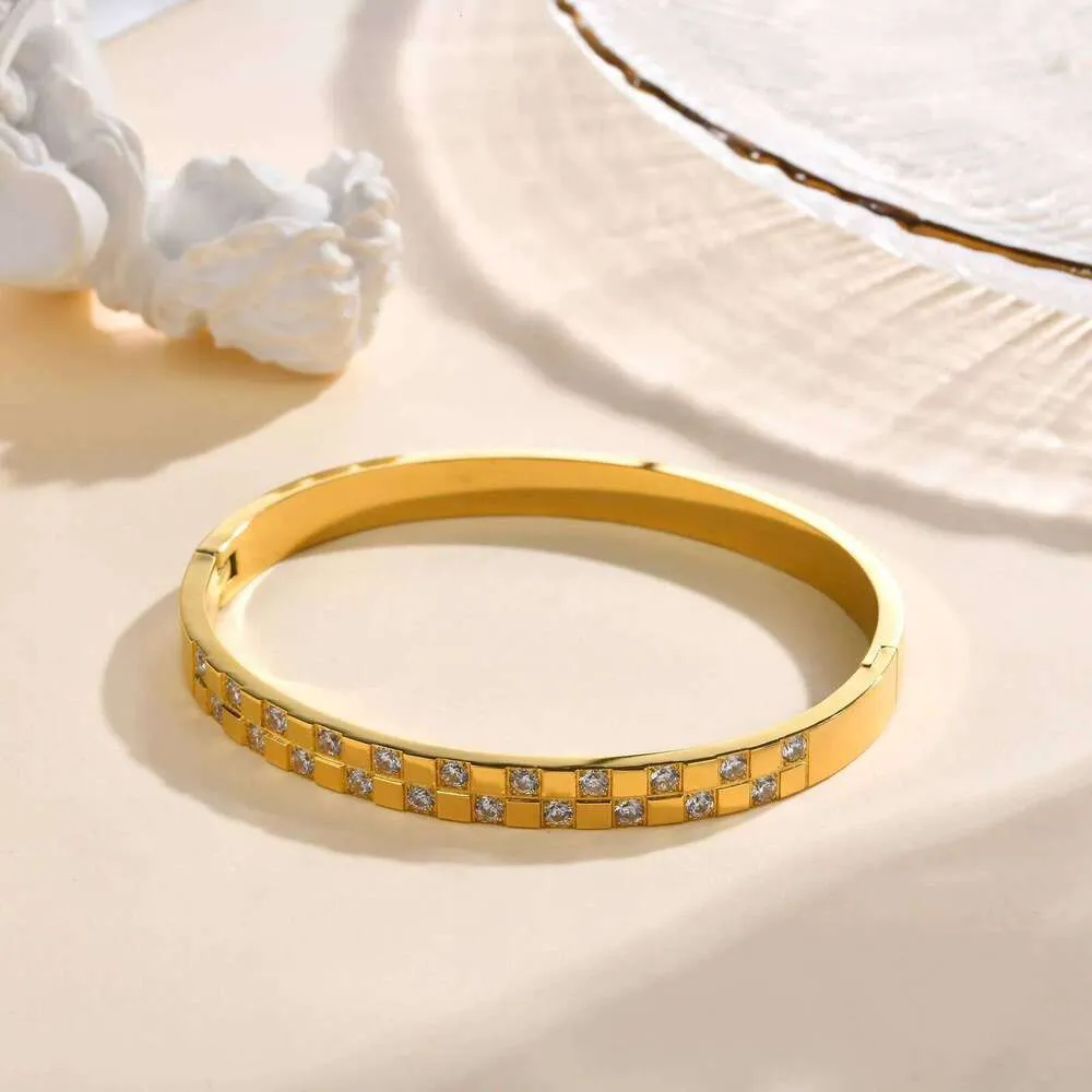Zircon Square Open Hinged Cuff Bangle For Women Luxury Jewellery_voghion.com