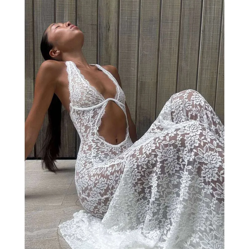 plus size fall wedding guest dresses Marielle Plus Size Floral Wedding Guest Midi Dress– Hello Curve