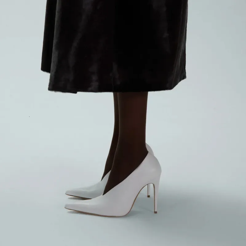 Women's Zebra Print Pointed Toe Stiletto Heels V Cut Pumps_voghion.com