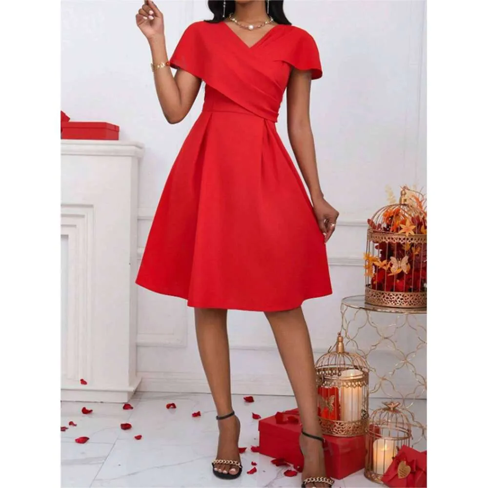 red short sleeve fit and flare dress Womens Red V Neck Asymmetric Fit & Flare Dress ... From Dh5017046,  Rs.2,419.28 In Bulk