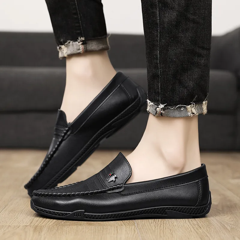 Schwarze Herren Slipper Aus Leder Für Büro Und Alltag_voghion.com