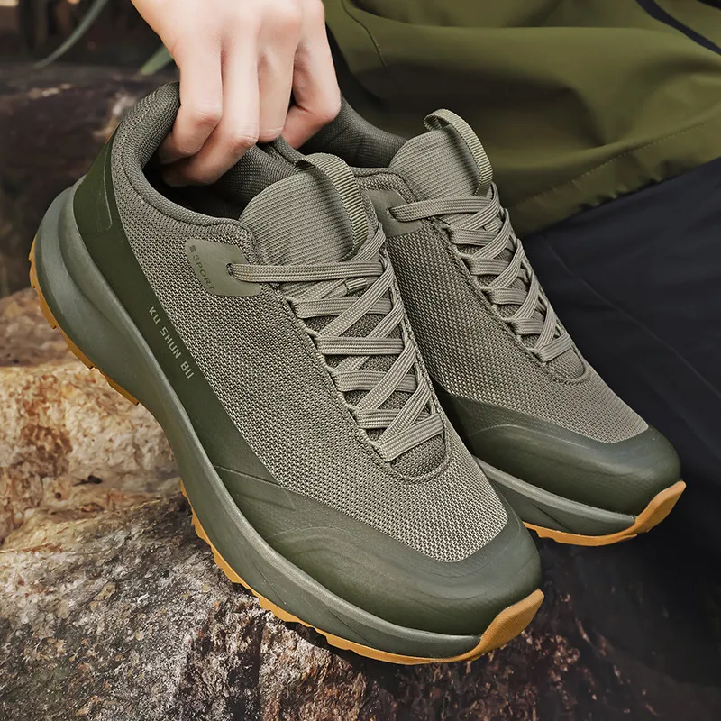 Herr chunky trail sneakers med halkfri gummisula_voghion.com