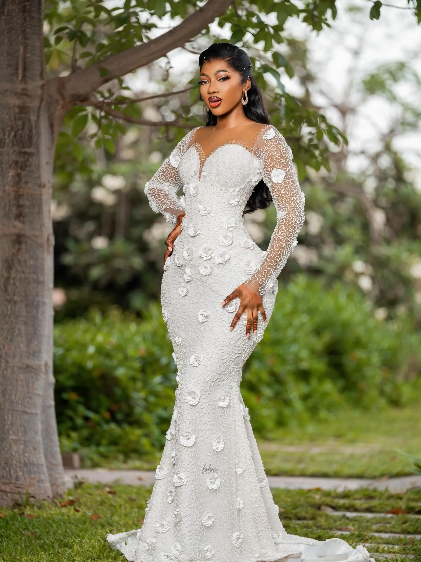african bridal dress 2024 White pakistani wedding with Illusion Sheer Neckline, Long Sleeves, Appliqued Beaded Rhies, and Crystals in Satin Ankara Flared Dress Asoire African Print Beaded Corset