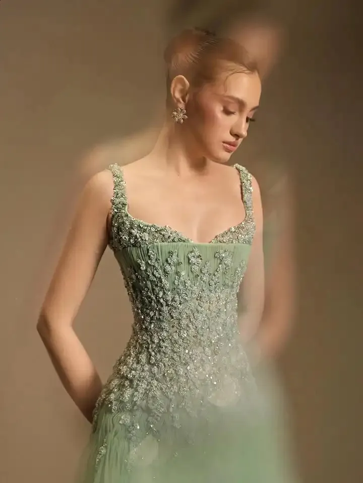 green aline dress Customized Womens Formal Evening Gown... From Topwang03, Rs.20,800.18 MOB2503