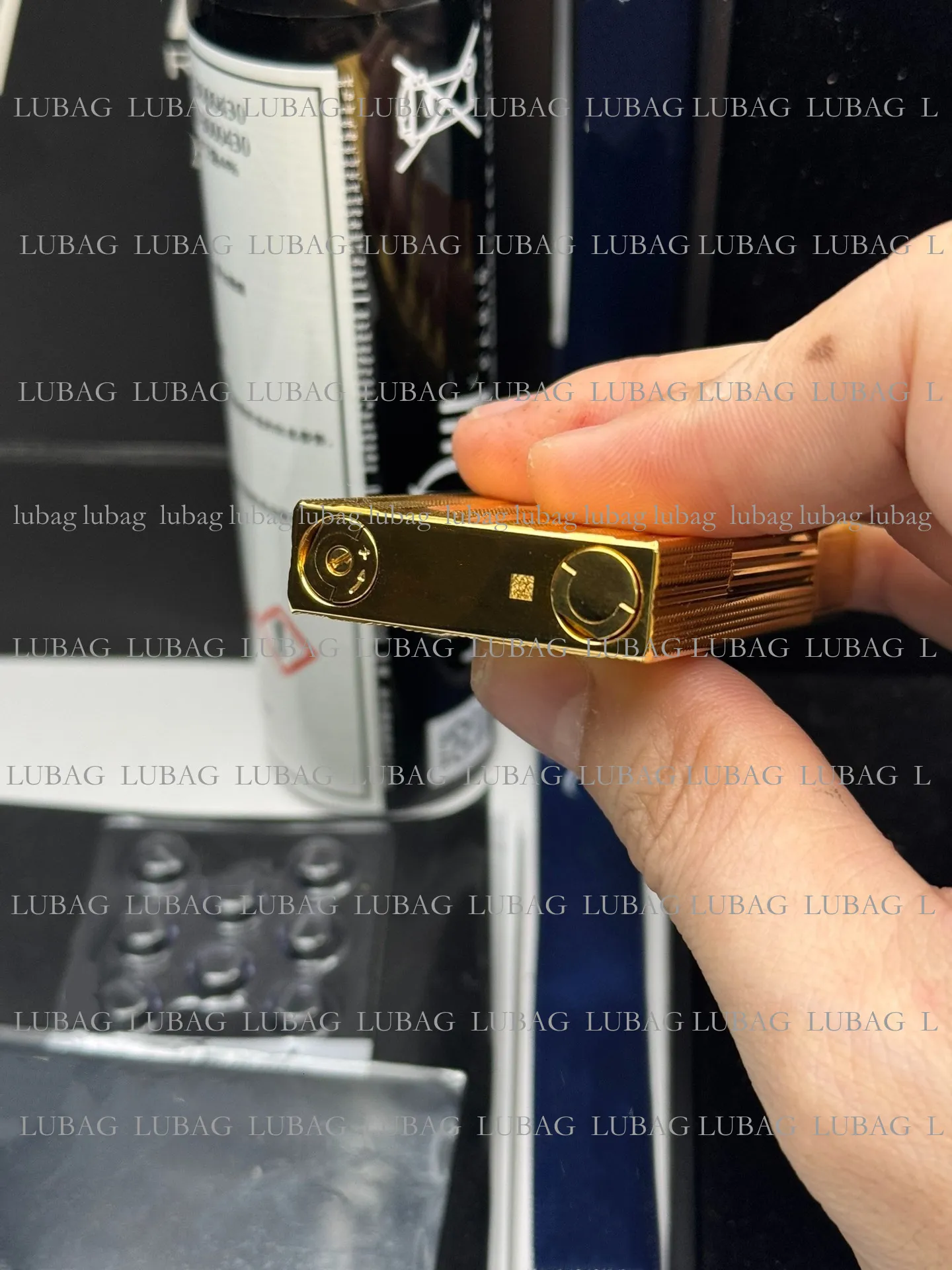 high quality cigarette lighter Aluminum Knob with Glossy Sticker and this is our hunch Car Cigarette Lighter, 24V Metal