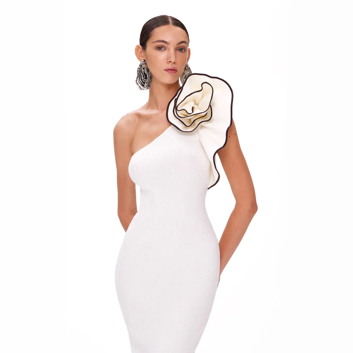 One-Shoulder Black Bandage Dress with Crystal Beaded Embellishments for Evening Banquet from Dhgate Evening Dresses - price 160.61 One-Shoulder Black Bandage Dress with Crystal Beaded Embellishments for Evening Banquet from Dhgate Evening Dresses - price 160.61