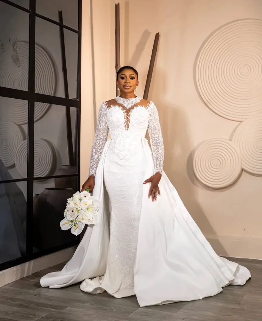 off white wedding dress Simple A Line Beach Dresses Tulle Shoulder Bridal Gown US16 / Same as Picture Short Embellishment BABARONI Tulle Lace Ivory/Champagne Wedding