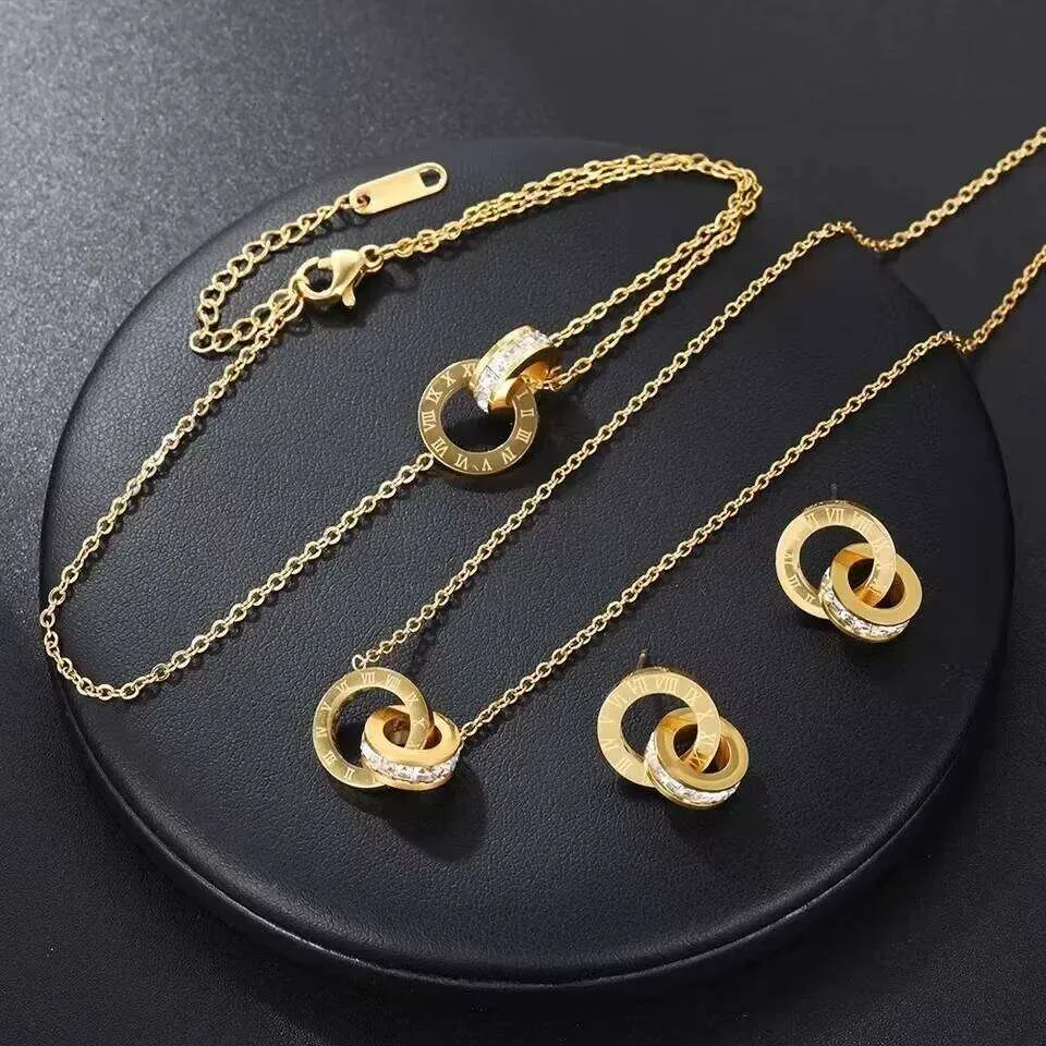 最安値‼️】Llife DOUBLE RING PENDANT Llife DOUBLE RING PENDANT