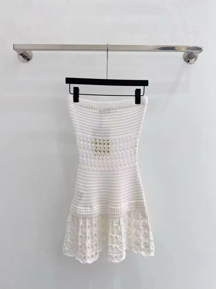 white crochet bodycon dress Designer Strapless Mini Women... From Lzz888, Rs.5,551.15 In Bulk Black Off Shoulder Maxi coral dress for spring wedding Lulus Exclusive Size:30JJ Mini dress