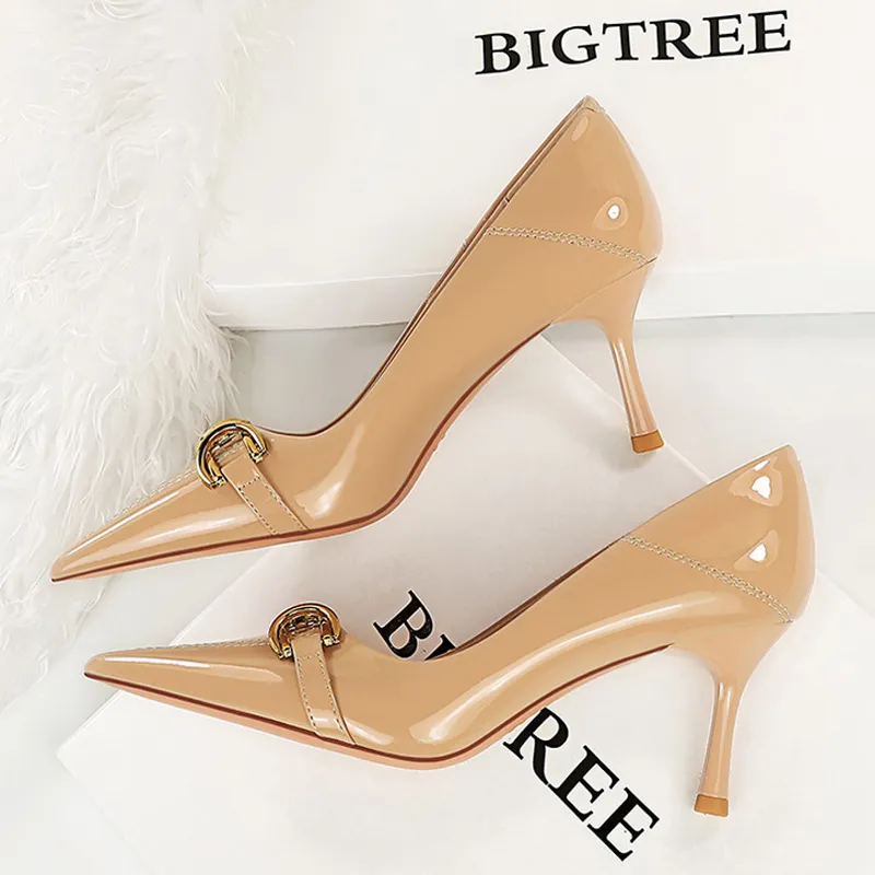 Escarpins Badgley Mischka Jenie - Talon Pailleté Satin/cuir Taille 6.5 M Neufs Dans Boîte