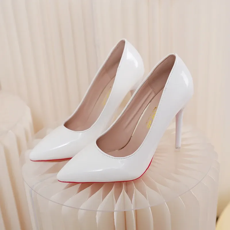 Wholesale Stylish Plus Size Stiletto Red High Heel Pumps 12cm Thin 