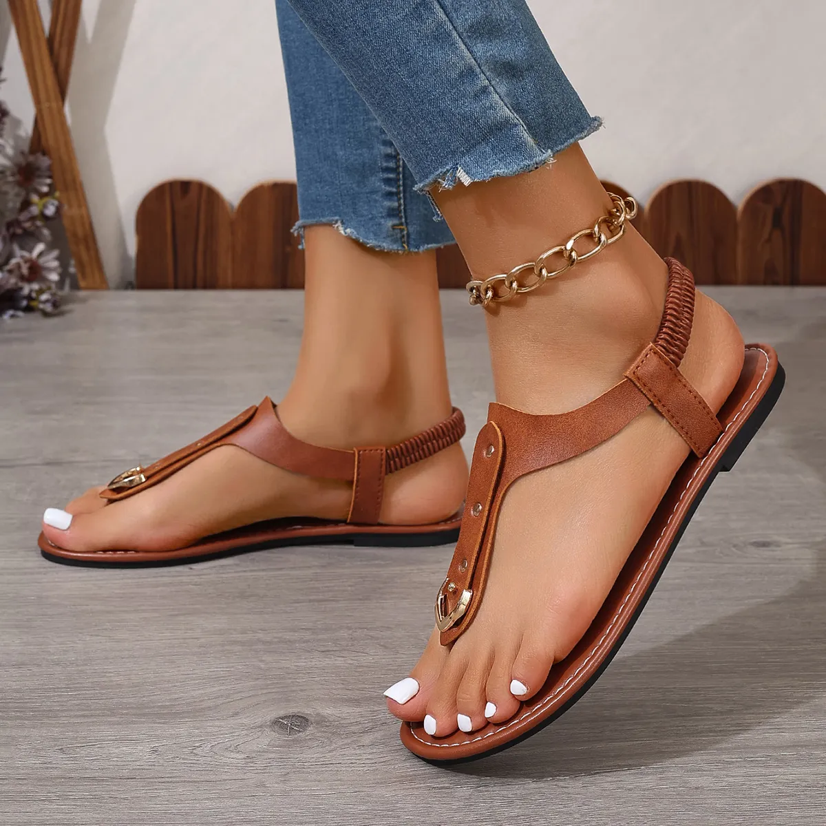 Elastic Band Women's Flat Sandals with PU Upper and Platform Heel for  Casual Wear