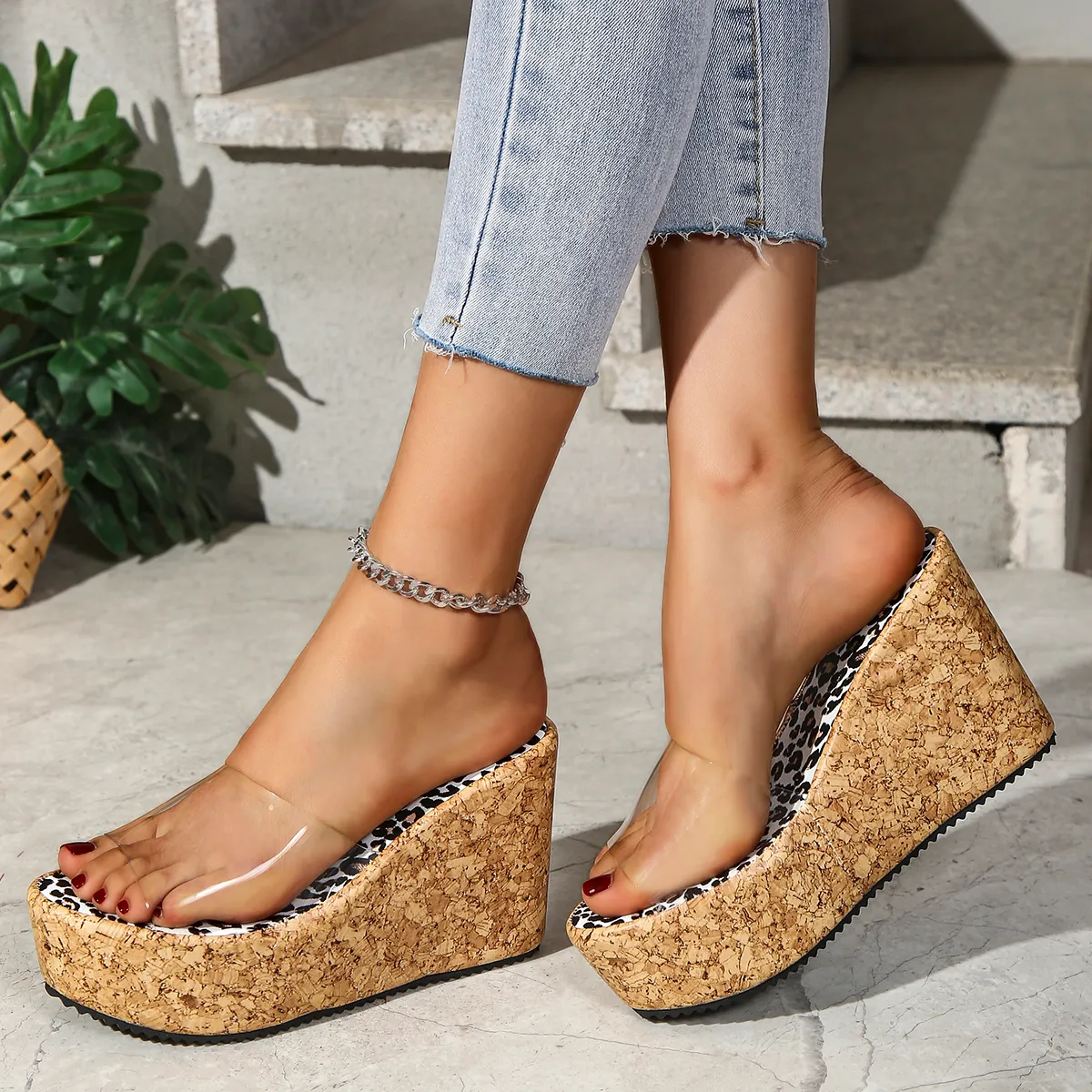 Plage 【CAMINANDO/カミナンド】別注 THONG PLATFORM CAMINANDO サンダル 「別注」「CAMINANDO/カミナンド」LEATHER