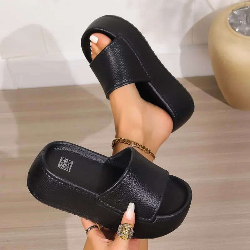 DHgate.com:Elevated Comfort: 8cm Thick Sole Platform Slides