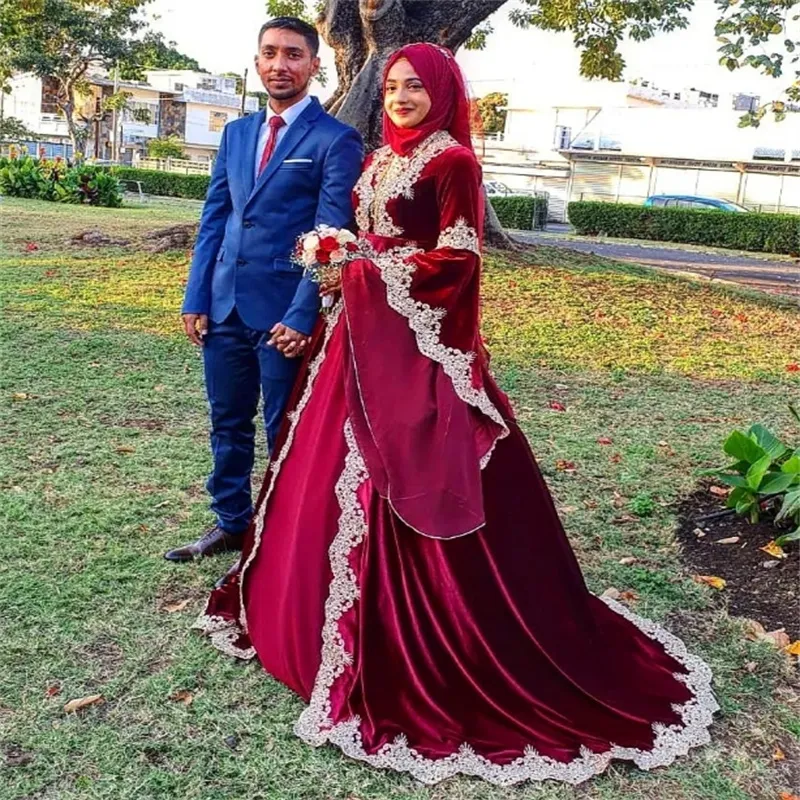 Red Pakistani Islamic Bridal Dresses With Hijab Red Lehenga