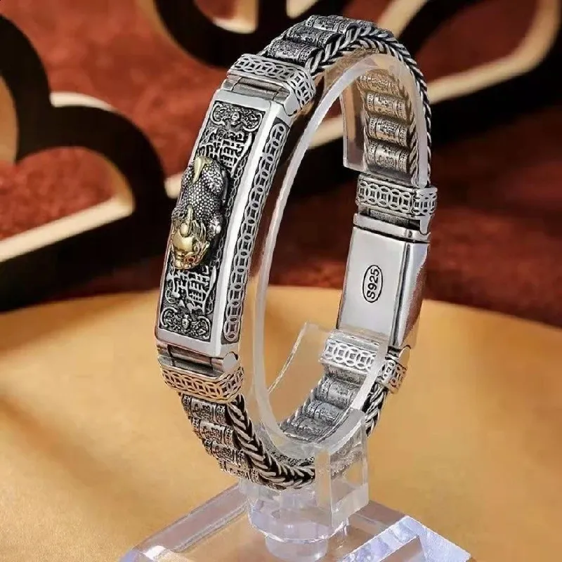DHgate.com:Sterling Silver Pixiu Bracelet for Men - Retro