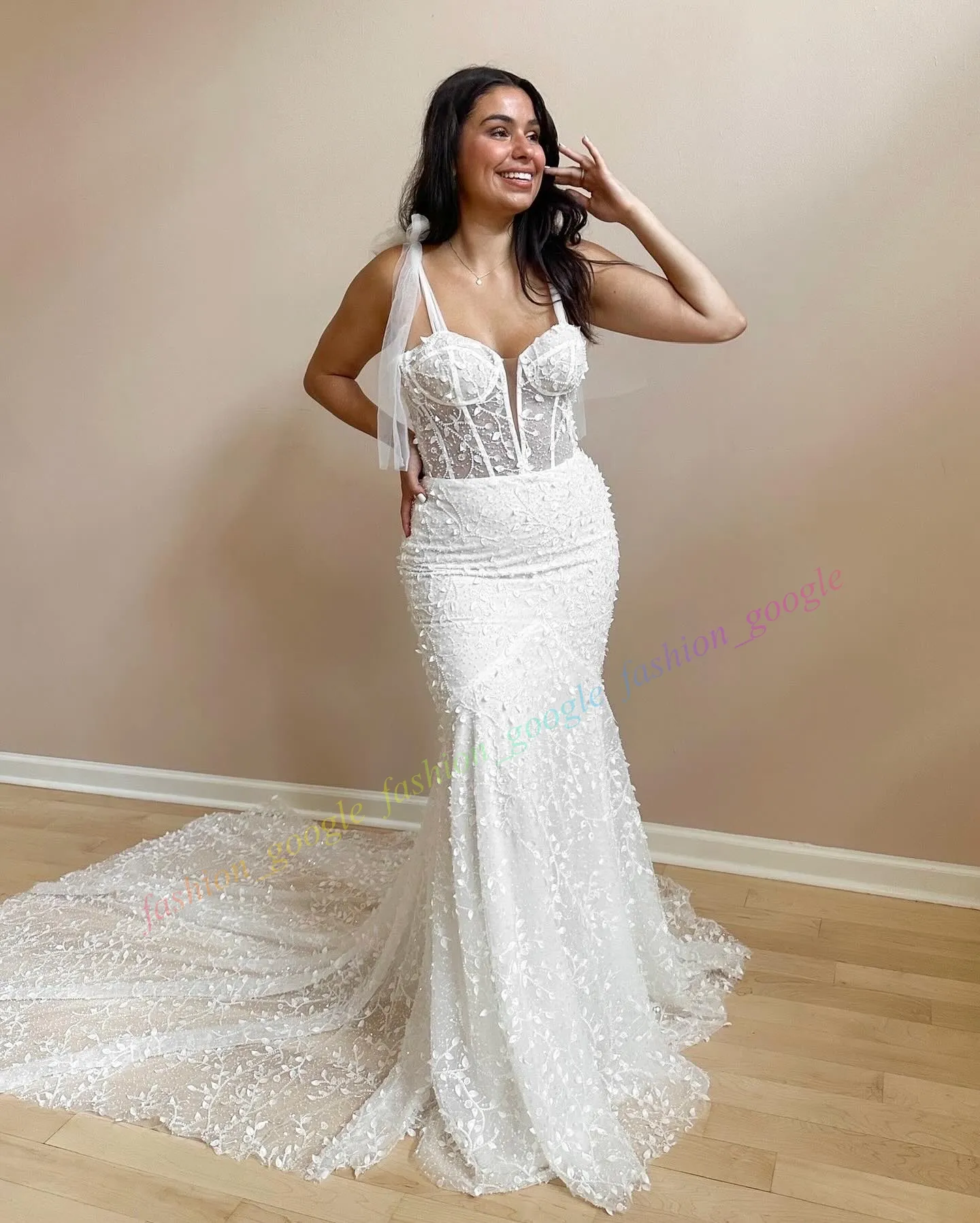 fitted lace wedding dress Champagne Mermaid Sweetheart Tulle Long Wedding Dress main image 0