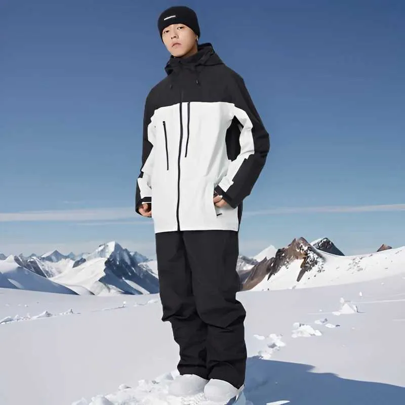Skiing Suits Outdoor Winter Sports Womens Ski Clothing New Mountain Waterproof Mens Ski Board Clothing Set Insulated Womens Ski Clothing J240905