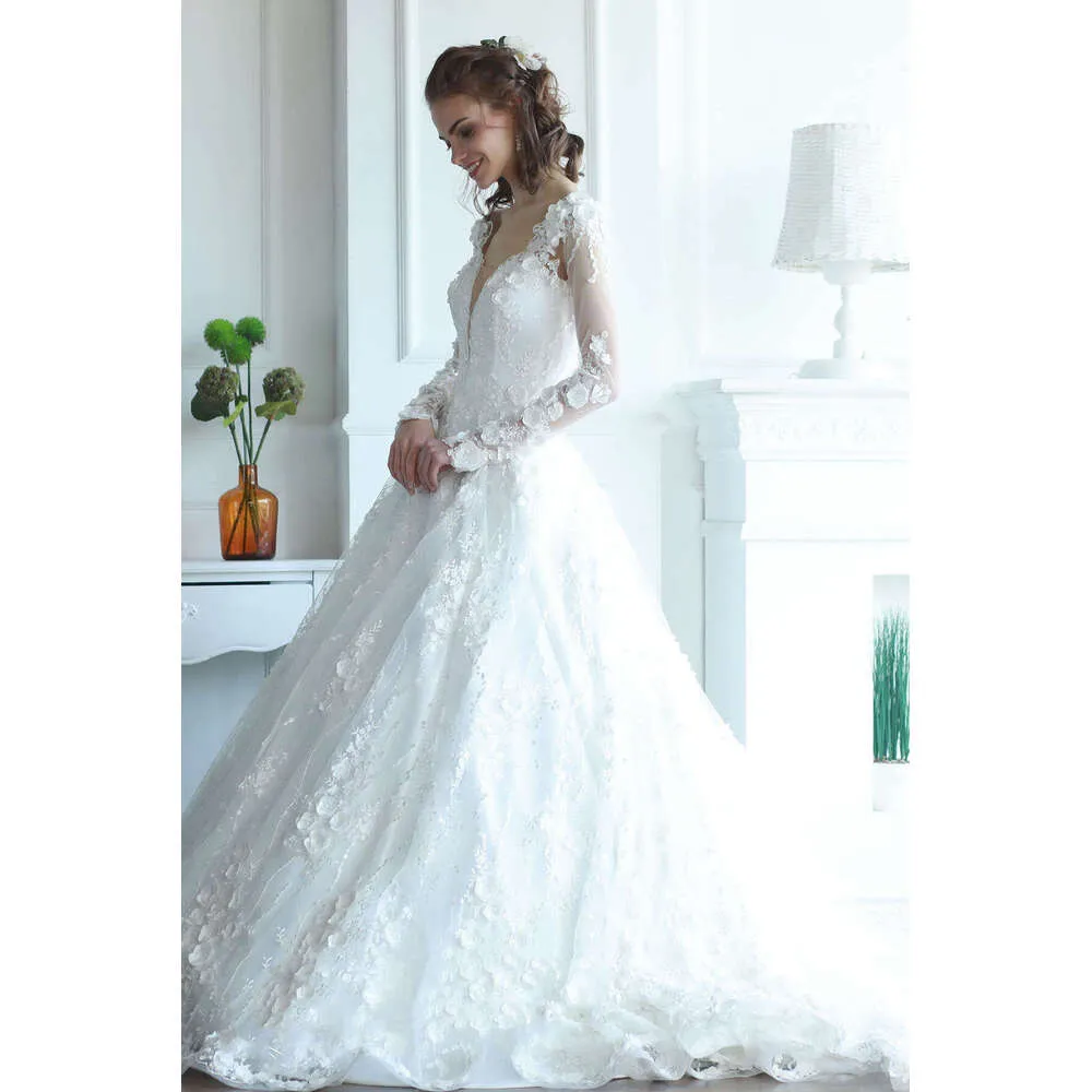Elegant Lace V-neck Wedding Dress with Appliques and Or-Length Hemline