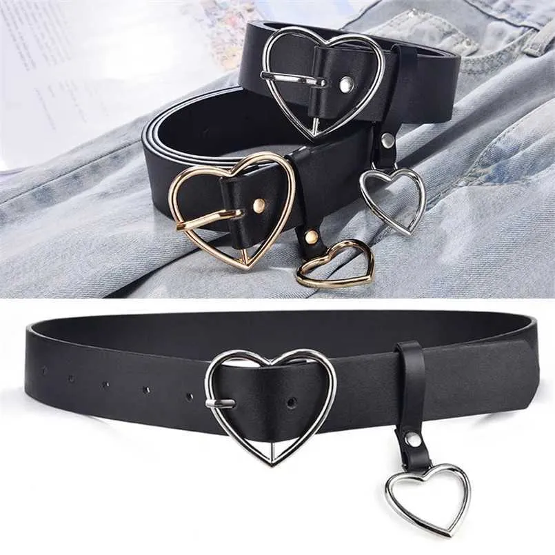 Cute Heart-Shaped man with belt for Women - Retro PU