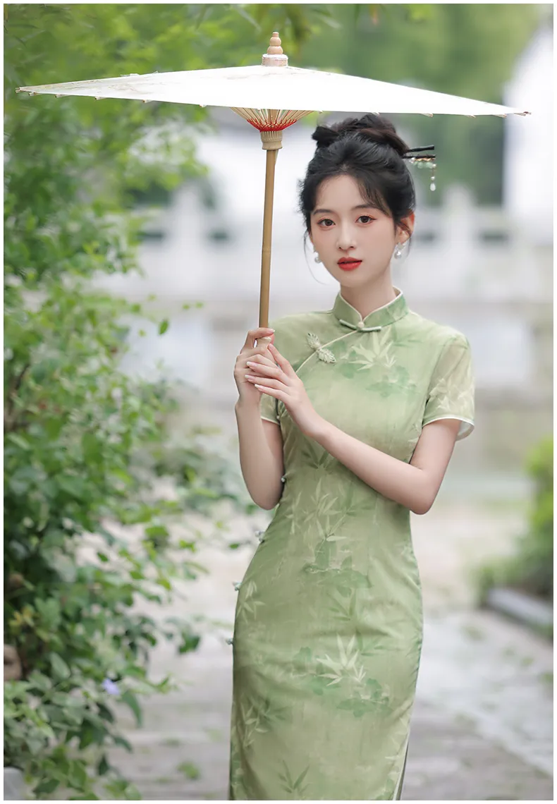 sachin and babi light blue dress 46,787 Traditional Chinese Woman Stock Photos main image 0