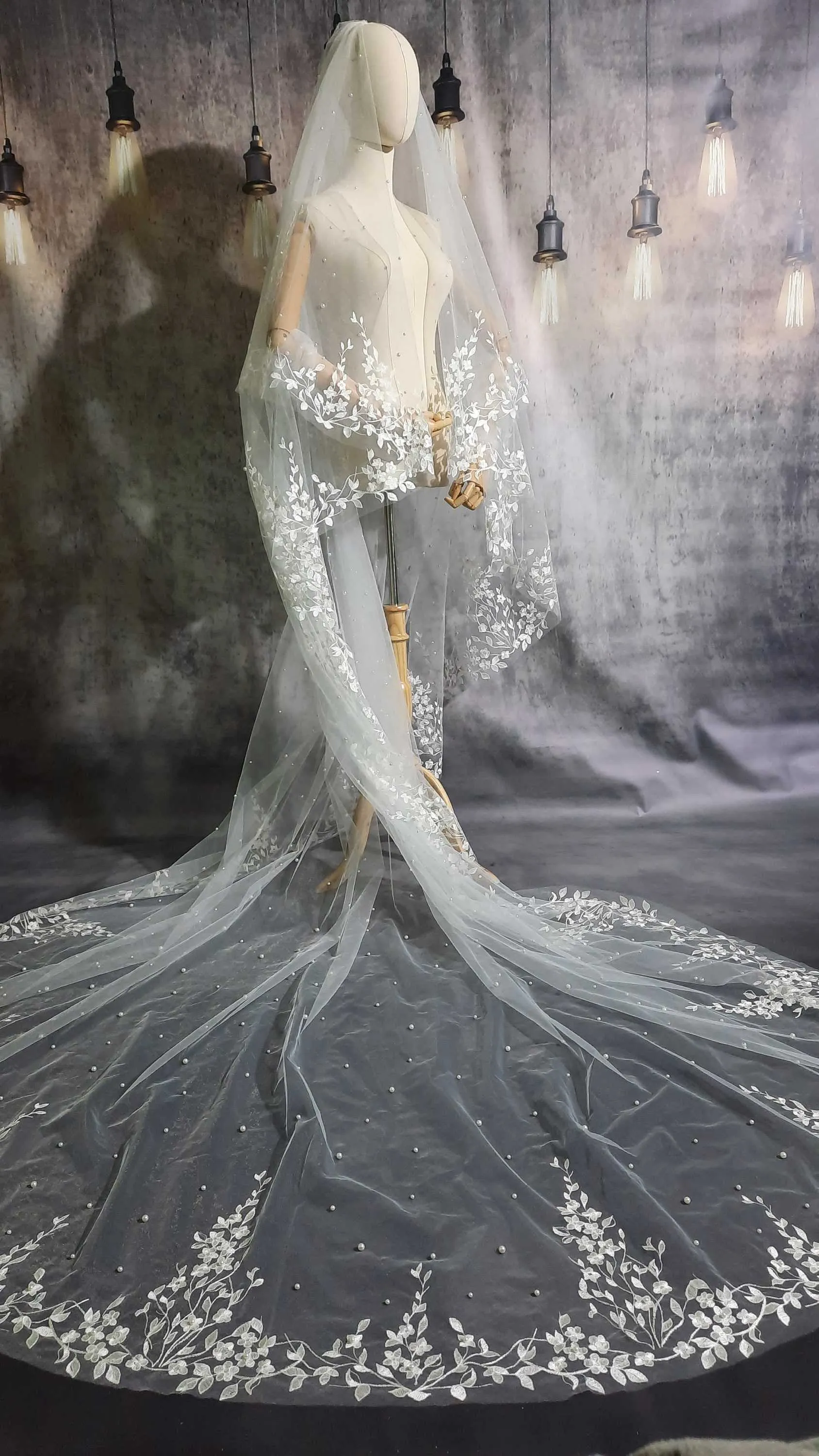 Gorgeous Two Layer Cathedral Length Bridal Veil ... From  display picture 3