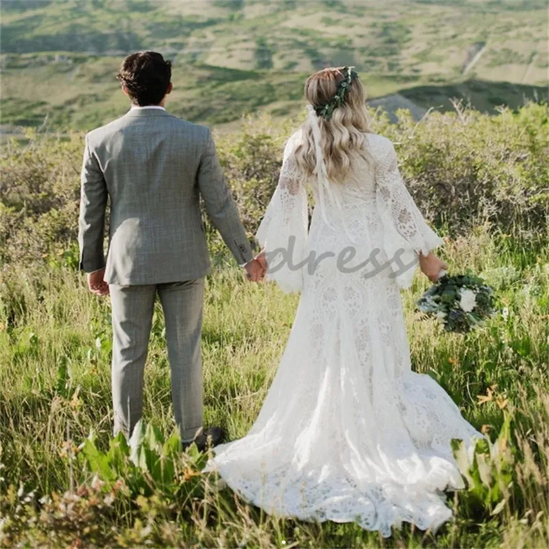 Fulllace Mermaid Wedding Dress 2024 With Long Flare Sleeves Elegant