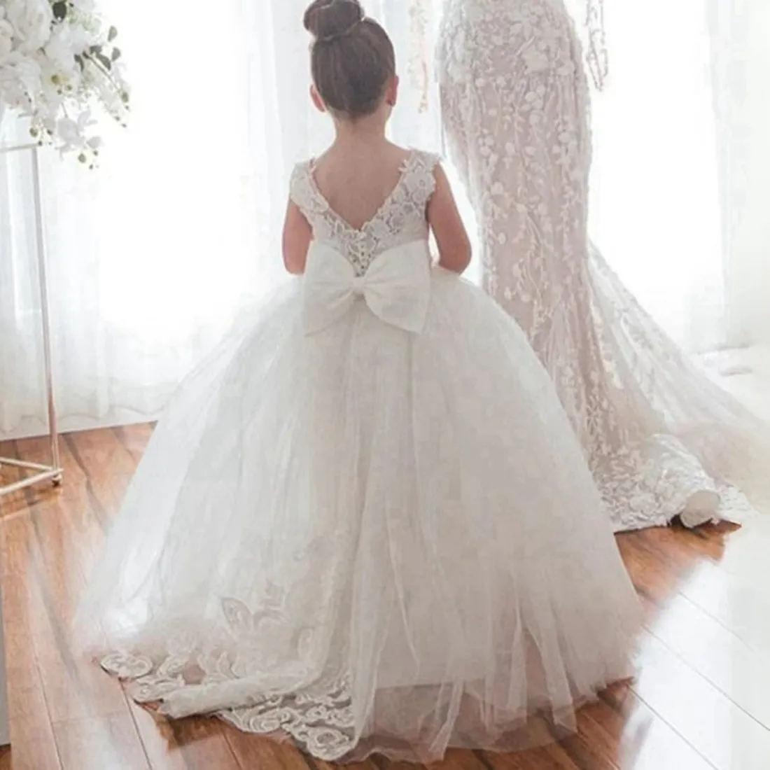 chinese dress ladies Off White Floral Lace High Neck Sleeveless Back Bow Dress *FINAL SALE* –  SSYS