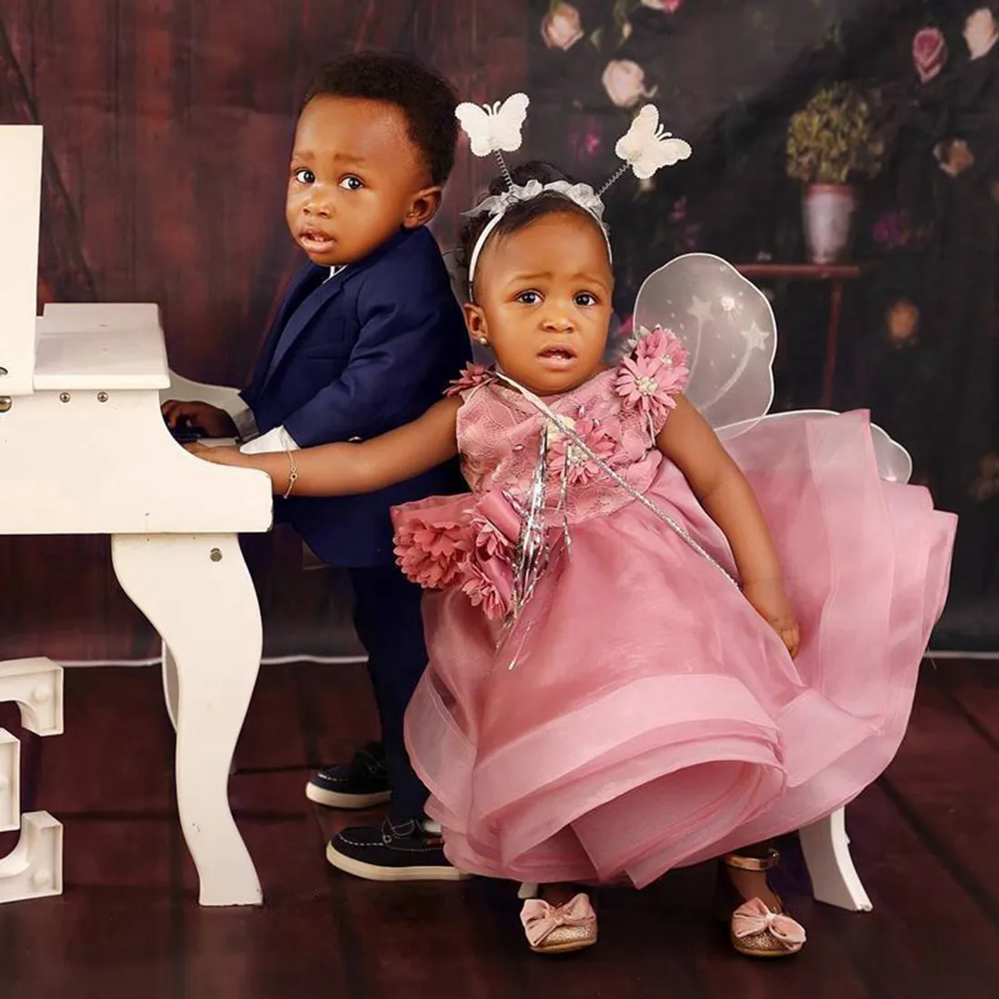 Dustyrose 1st Birthday Party Dresses Flower Girl Dresses Jewel Tiered Tulle Beaded Pearls Flowergirl Dress Princess Queen Marriage Gowns For Little Kids NF039 From Nuoweiman 76.05 DHgate.Com