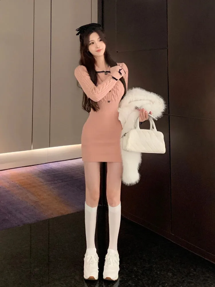 green emerald velvet dress Real Style Dress for Women Autumn Winter Spring Long Sleeve Fleece Lined Long Sweat Warm Plus Size Body Cover Flare Knee Length Loose Korean Fashion C main image 0