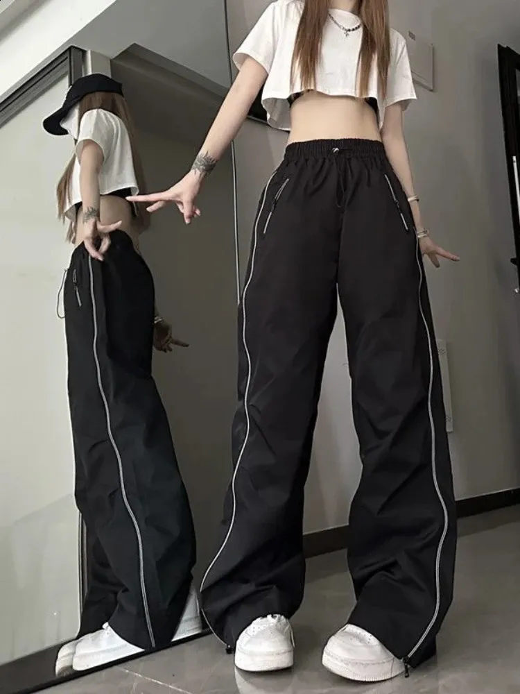 Baggy Cargo Pants: Y2K Streetwear Oversized Hip Hop Trousers