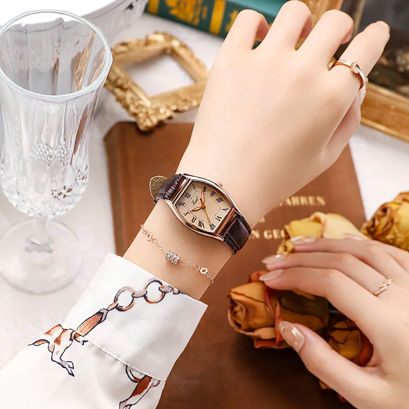 N C K ☺︎ Women Wrist Quartz Watch Round Small Dial Number Easy Read