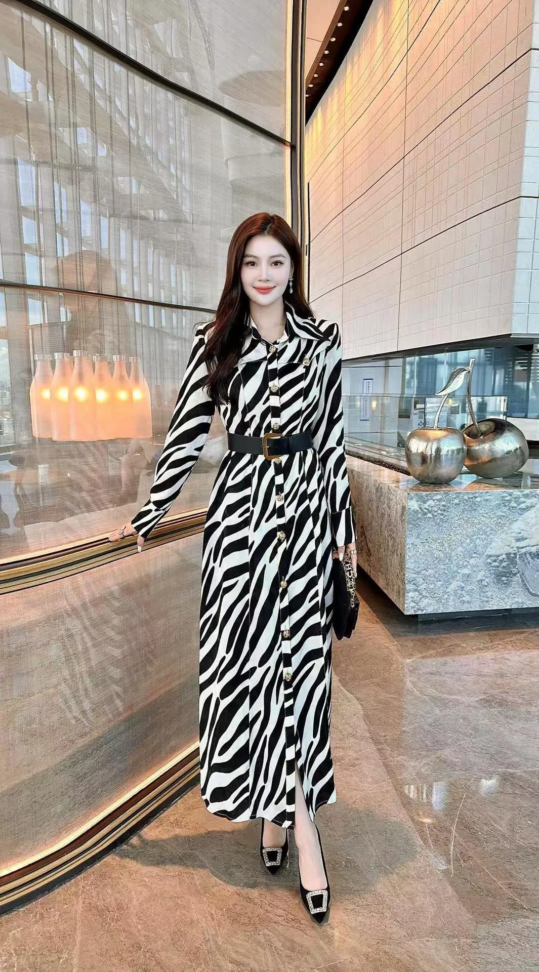 Long Sleeve Lapel Neck Black and White Striped Ankle-Length Polyester Dress  with Belt and Split Decoration from Dhgate Runway Dresses - price 85.43
