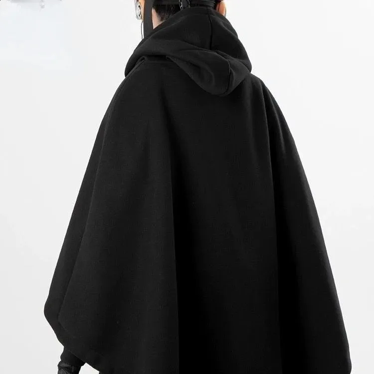 ジャケット・アウター cos SHOTO PADDED HOODED CAPE COS Short Padded Hooded Cape | endource