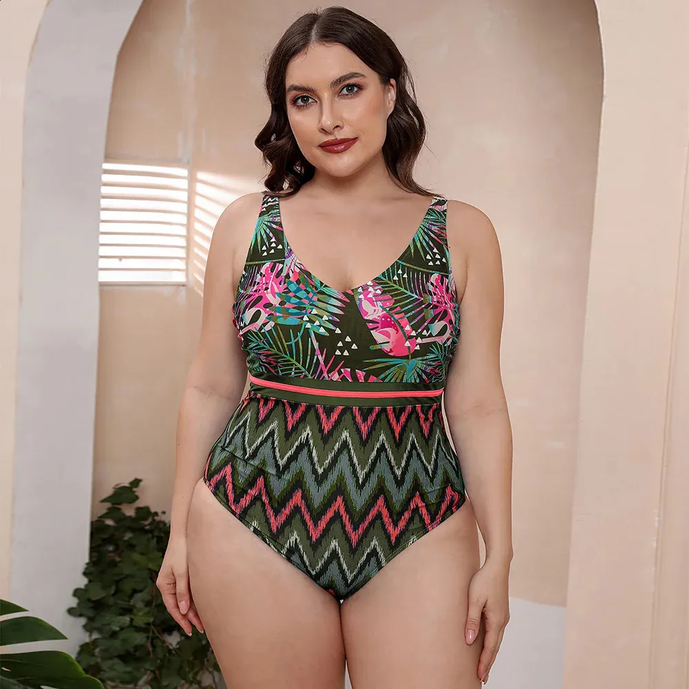 underwired swimsuit plus size