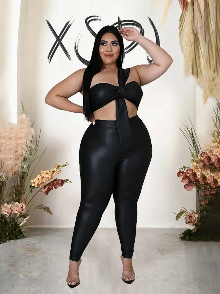 Sexy Two Piece Sets: Womens Strapless Crop Top And From