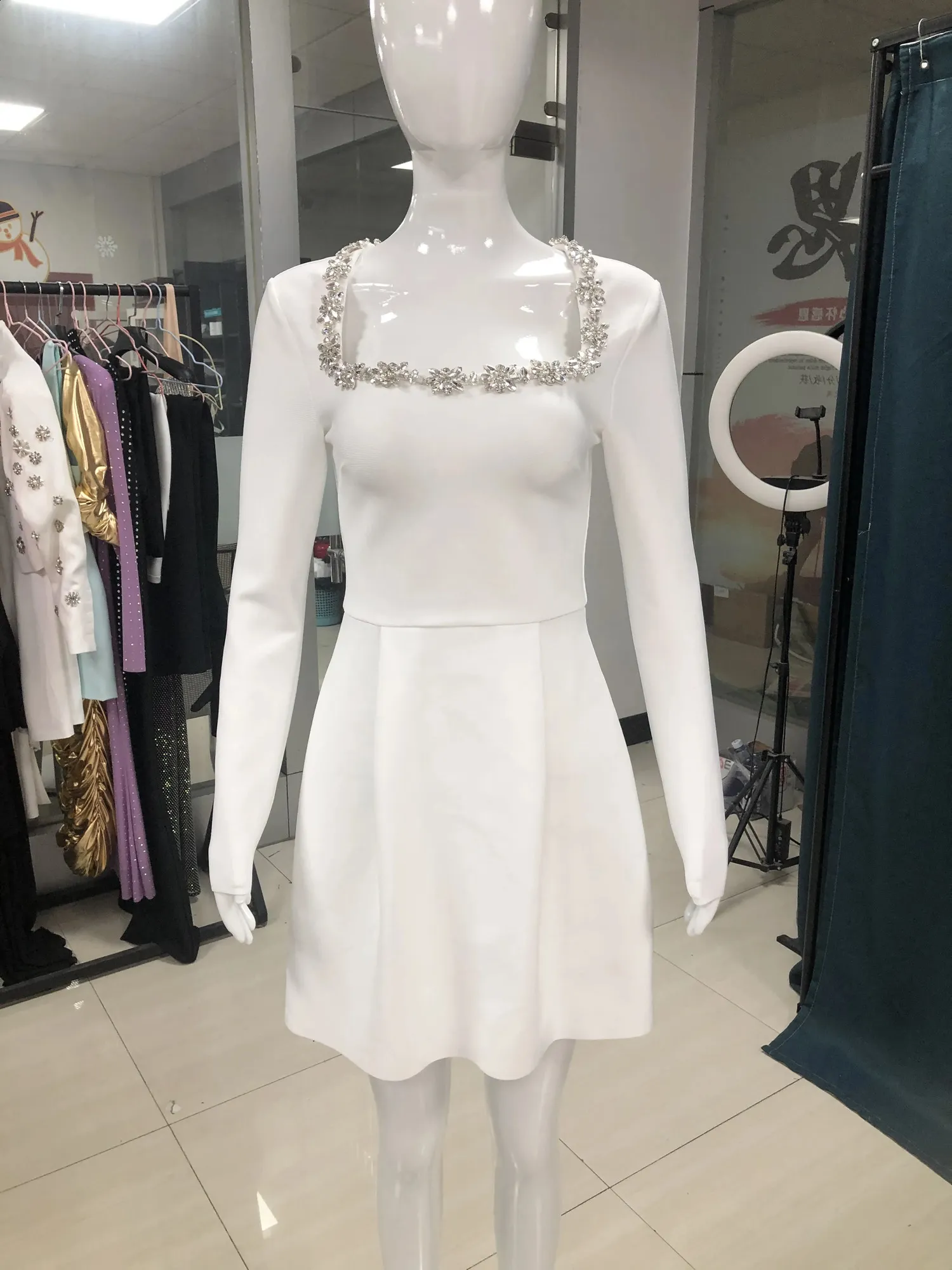 Elegant Pocket Rhinestone Decor Square Neck A Line Dresses Elegant Pocket Rhinestone Decor Square Neck A Line Dresses