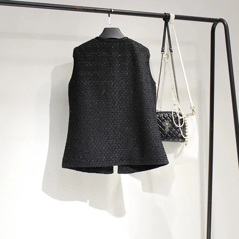 Elegant Tweed Waistcoat: Vintage Style V-Neck Sleeveless
