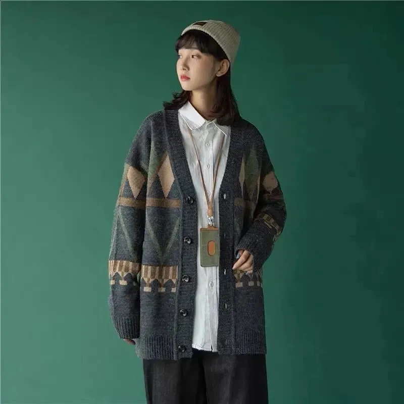 トップス roku JACQUARD V NECK KNIT CARDIGAN 6（ロク）の「＜6(ROKU)＞JACQUARD V NECK KNIT CARDIGAN