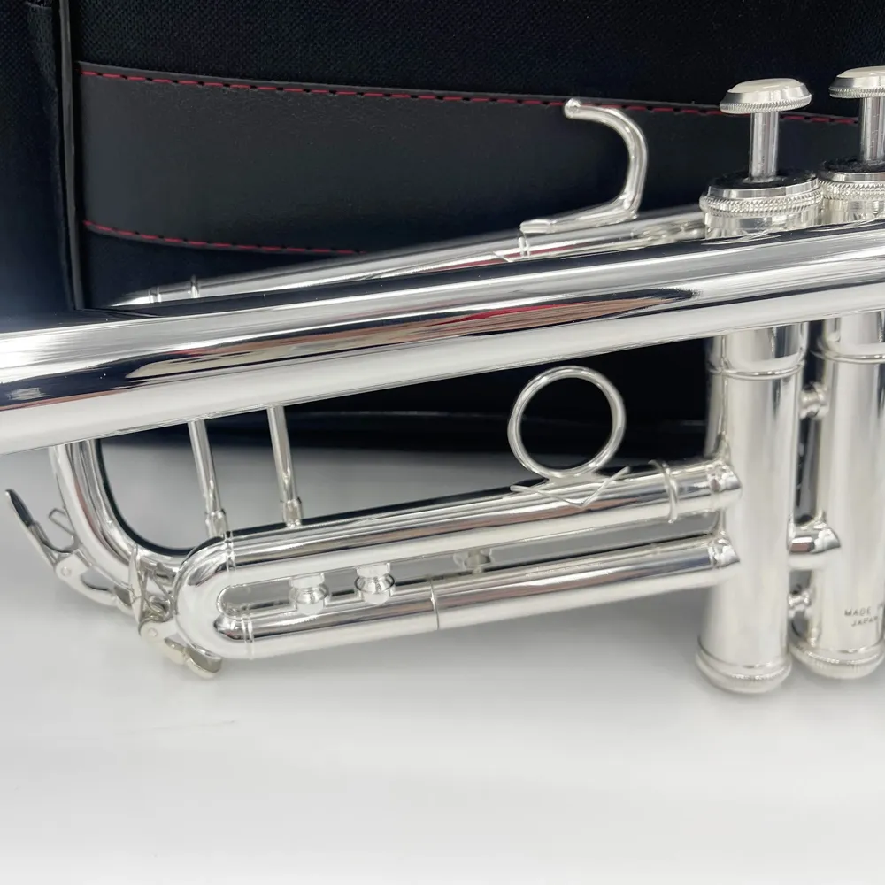 New YTR-9335 Bb Silver Plated Brass Trumpet Musical Instrument Professional Performance with case
