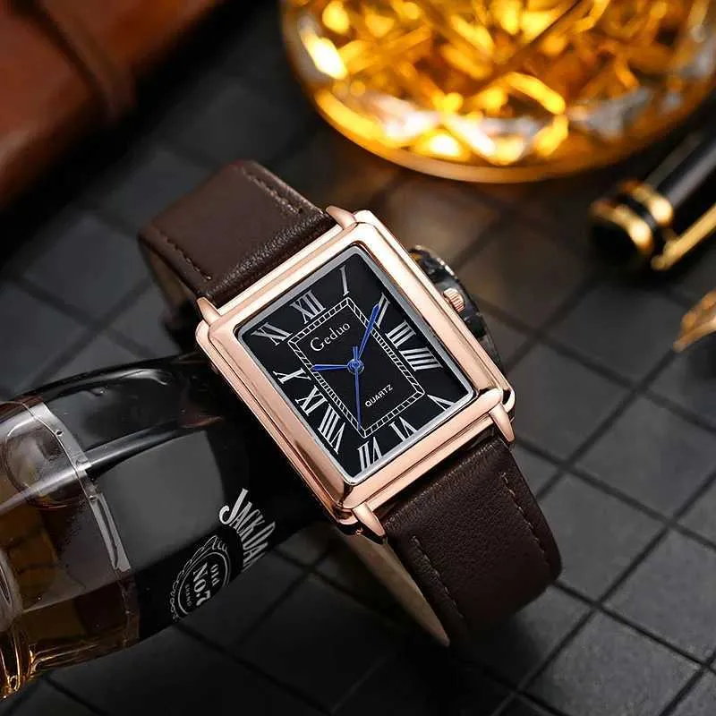 DHgate.com:Mens Designer Quartz Wristwatch: Rectangle Dial