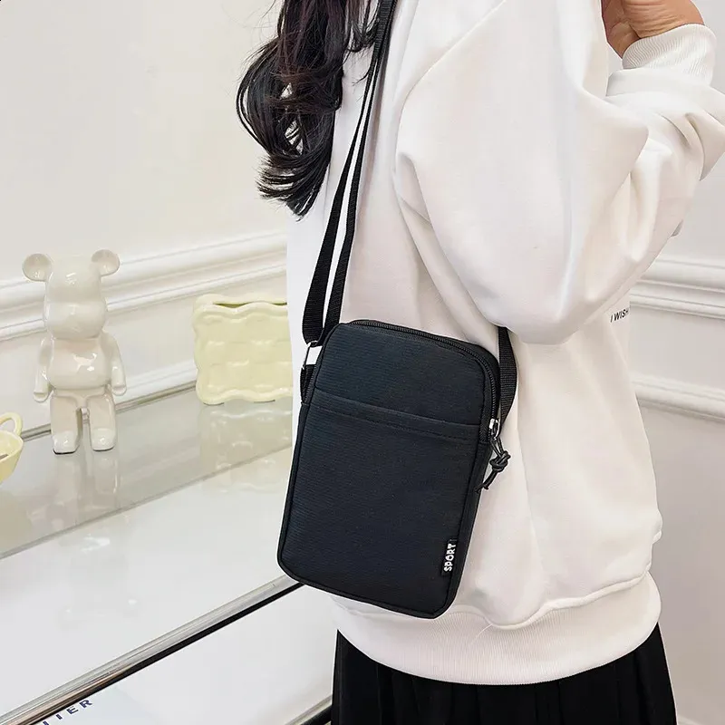 Stylish Small Nylon Crossbody Bag For Women Ideal For Cloth Cell Phones And Shoulder Wear Compact And Functional Ladies Small Black Crossbody Purse Handbag 240830 From Totelove 12.47 DHgate.Com