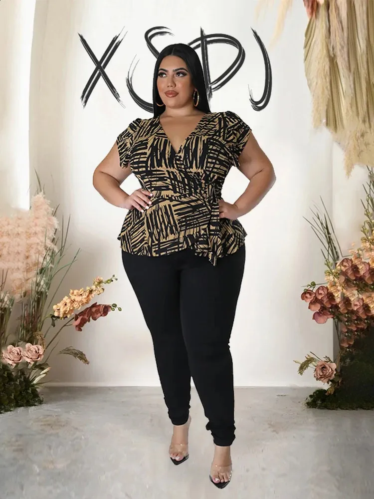 2 piece dress for ladies leggings and top Women's Y2K Two Piece Set Slim Fit Square Neck Top, Knee Length Leggings,  Acetate Knit