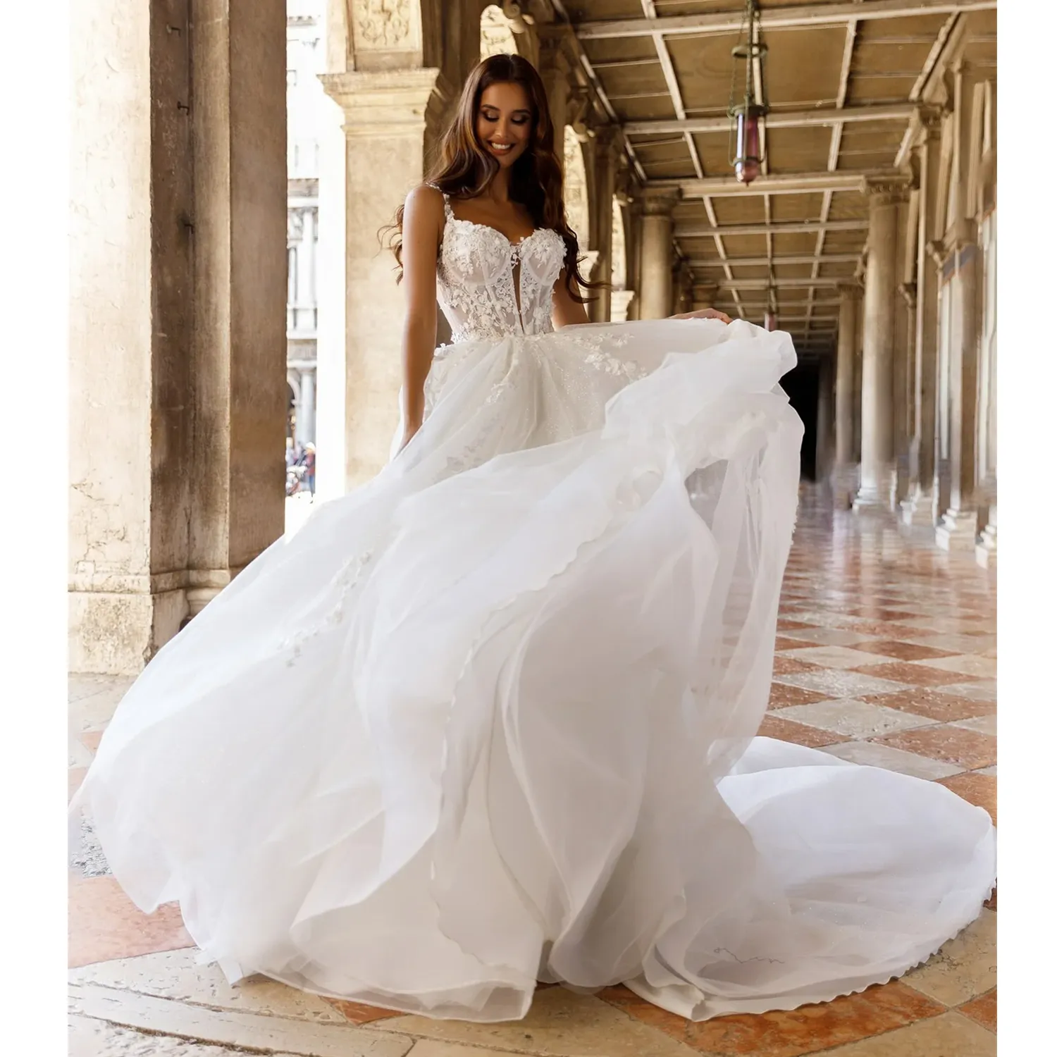 Robe De Mariee Boho Sleeveless Wedding Dress - Lace & Tulle V-Neck Bridal  Gown For Beach, Church, Garden Weddings