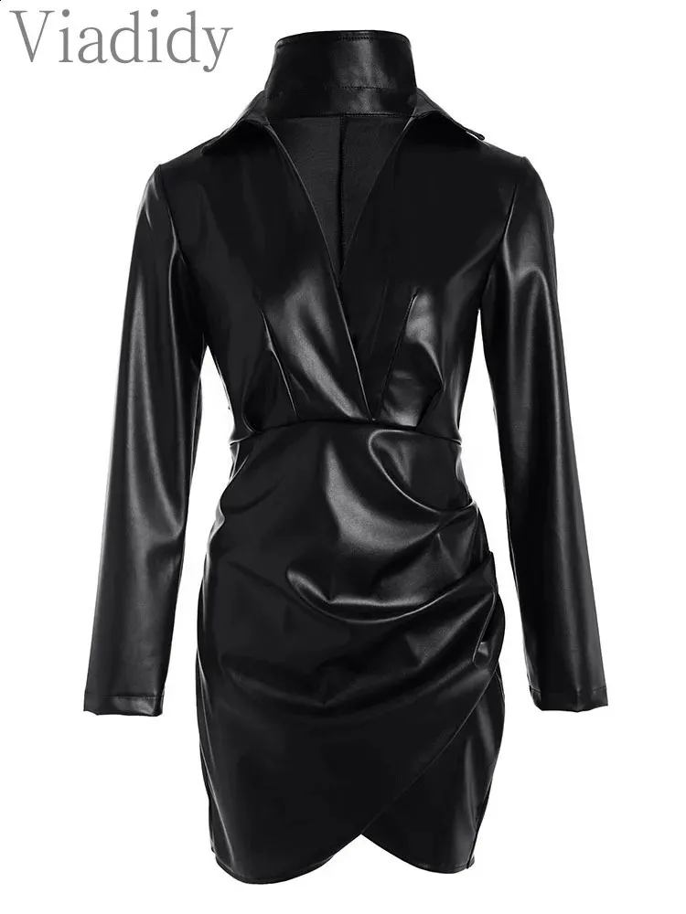 PU Leather Turndown Collar Low Cut Long Sleeve Ruched Bodycon Dress 240819