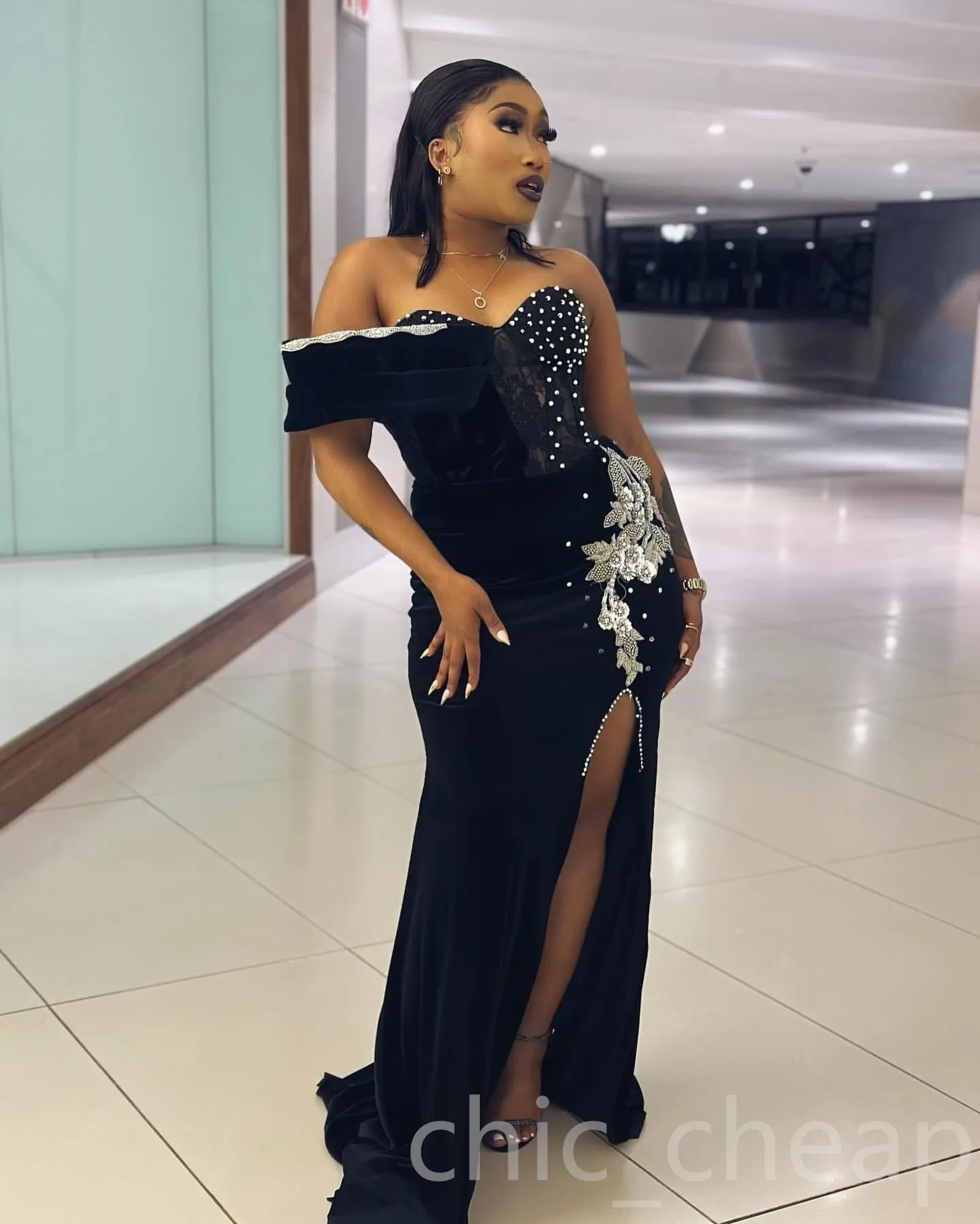 Velvet African Aso Ebi Black Mermaid Prom Dress with Lace Beaded Pearls  Applique and High Side Split Evening Gown from Dhgate Prom Dresses - price  144.73