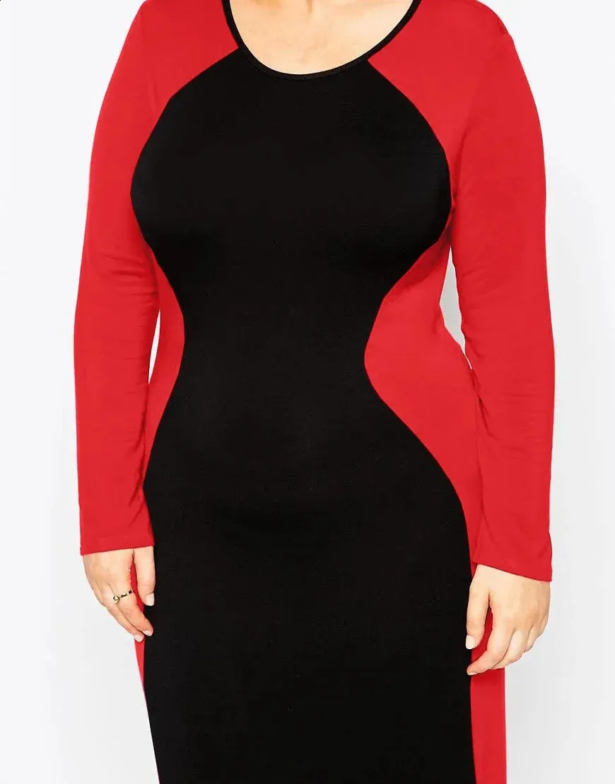 strapless open back dress Black And Red Floral Lace Aida Mini Dress main image 0