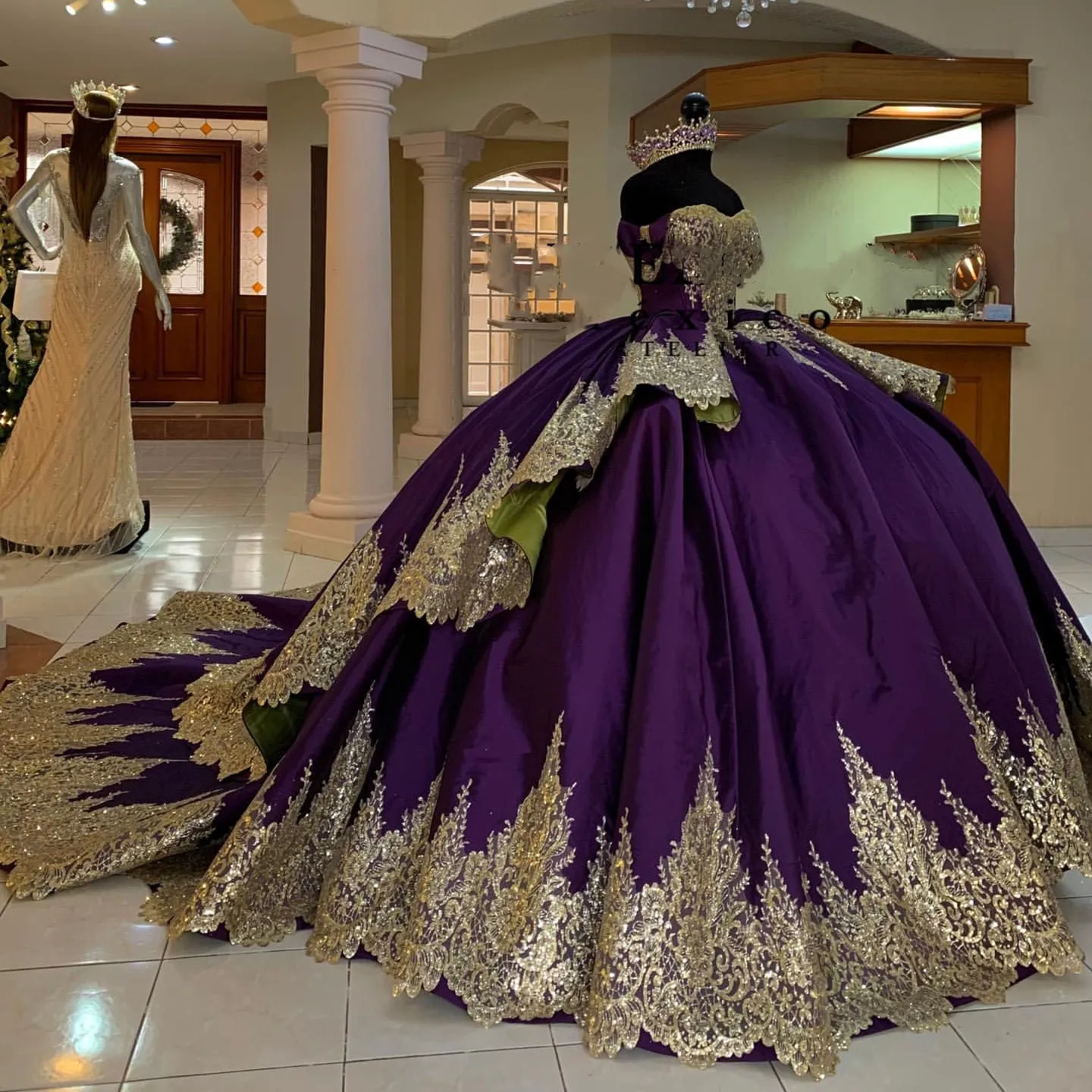 Purple Quinceanera Ball Gown Dress with Sweetheart Neckline and Beaded Appliqu for Sweet 16 from Dhgate Quinceanera Dresses - price 192.37 Purple Quinceanera Ball Gown Dress with Sweetheart Neckline and Beaded Appliqu for Sweet 16 from Dhgate Quinceanera Dresses - price 192.37